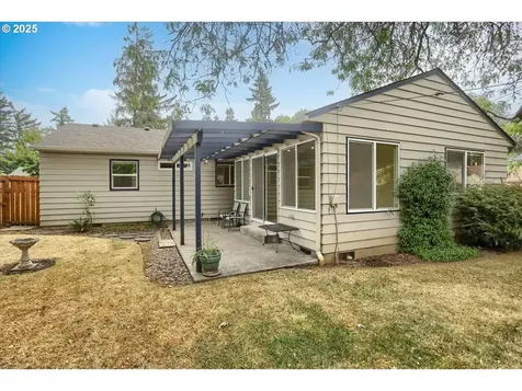 4795 SW Beech Drive Beaverton OR 97005