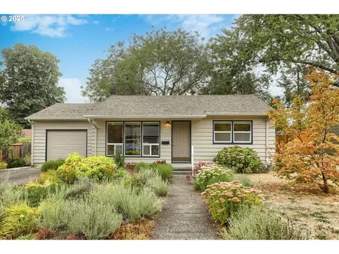 4795 SW Beech Drive Beaverton OR 97005