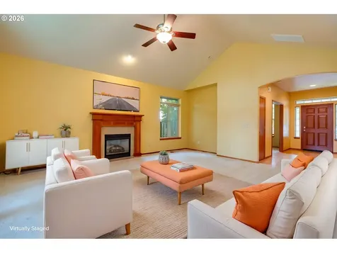 1969 NW Woodland Drive Mcminnville OR 97128