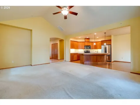 1969 NW Woodland Drive Mcminnville OR 97128