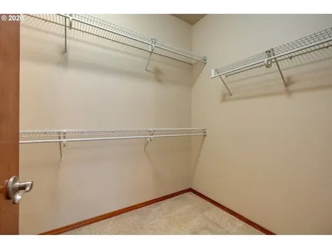1969 NW Woodland Drive Mcminnville OR 97128