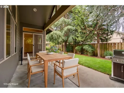 1969 NW Woodland Drive Mcminnville OR 97128