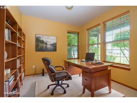 1969 NW Woodland Drive Mcminnville OR 97128
