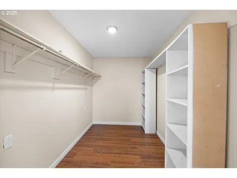 1564 NW Spray Court Roseburg OR 97471