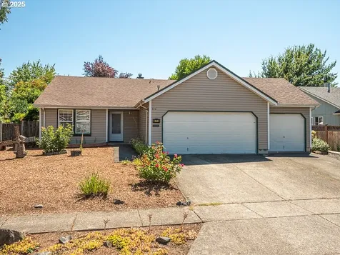 972 S 3rd Court Cornelius OR 97113