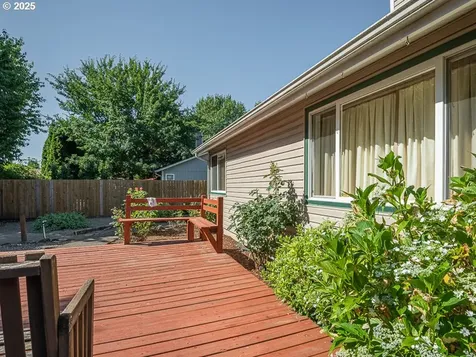 972 S 3rd Court Cornelius OR 97113