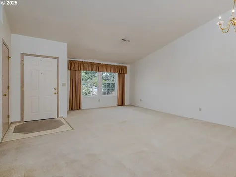 972 S 3rd Court Cornelius OR 97113