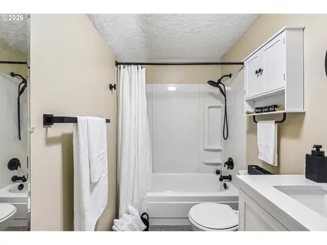 2340 NE 60th Avenue Portland OR 97213