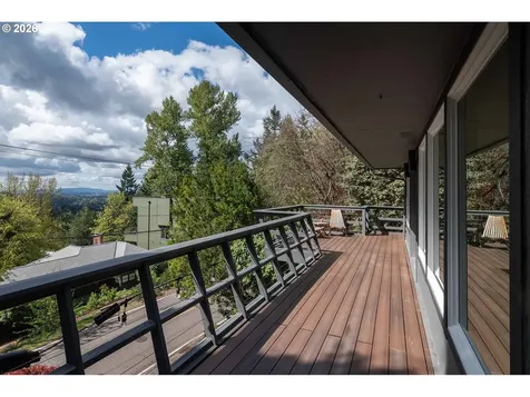 3321 SW Fairmount Boulevard Portland OR 97239