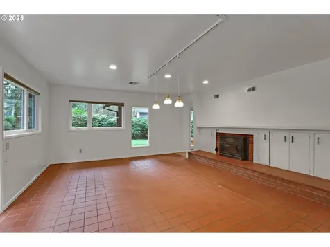 155 SW Midvale Road Portland OR 97219