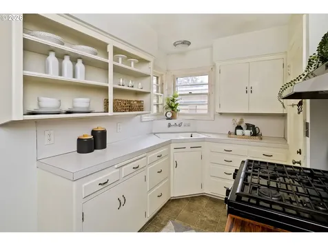 6516 NE 23rd Avenue Portland OR 97211