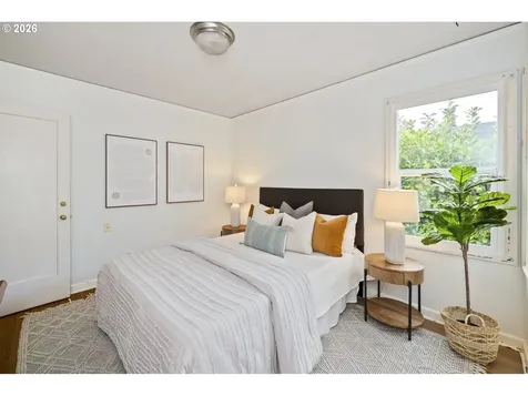 6516 NE 23rd Avenue Portland OR 97211
