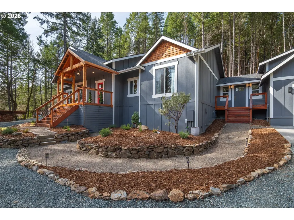 322 Round Prairie Road Wilderville OR 97543
