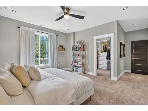 322 Round Prairie Road Wilderville OR 97543