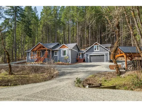 322 Round Prairie Road Wilderville OR 97543