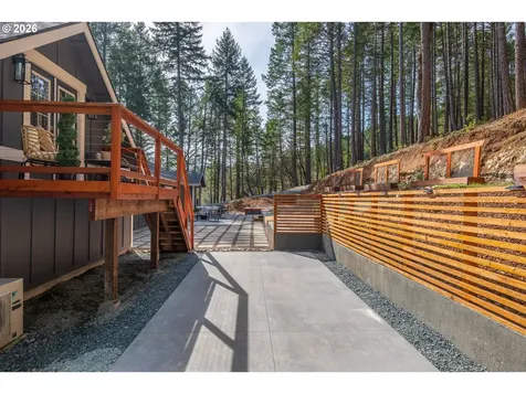 322 Round Prairie Road Wilderville OR 97543