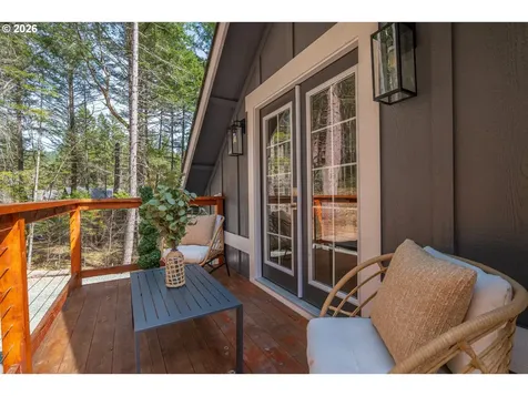 322 Round Prairie Road Wilderville OR 97543