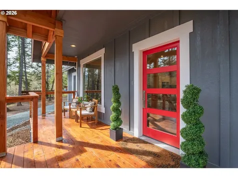 322 Round Prairie Road Wilderville OR 97543