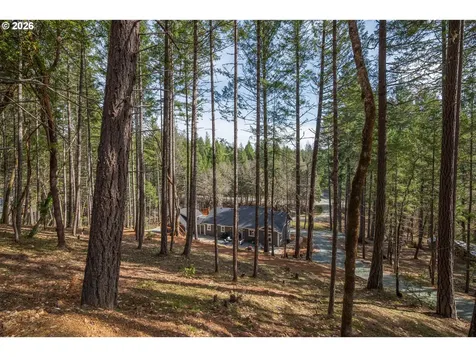 322 Round Prairie Road Wilderville OR 97543