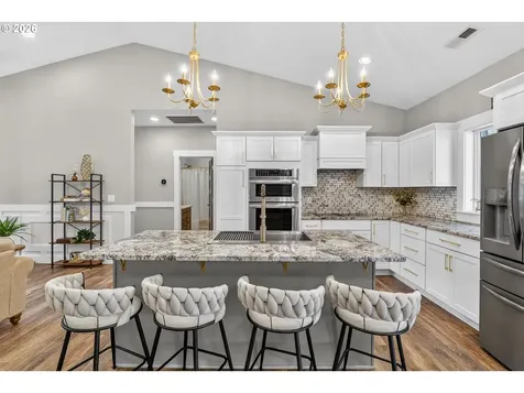 322 Round Prairie Road Wilderville OR 97543