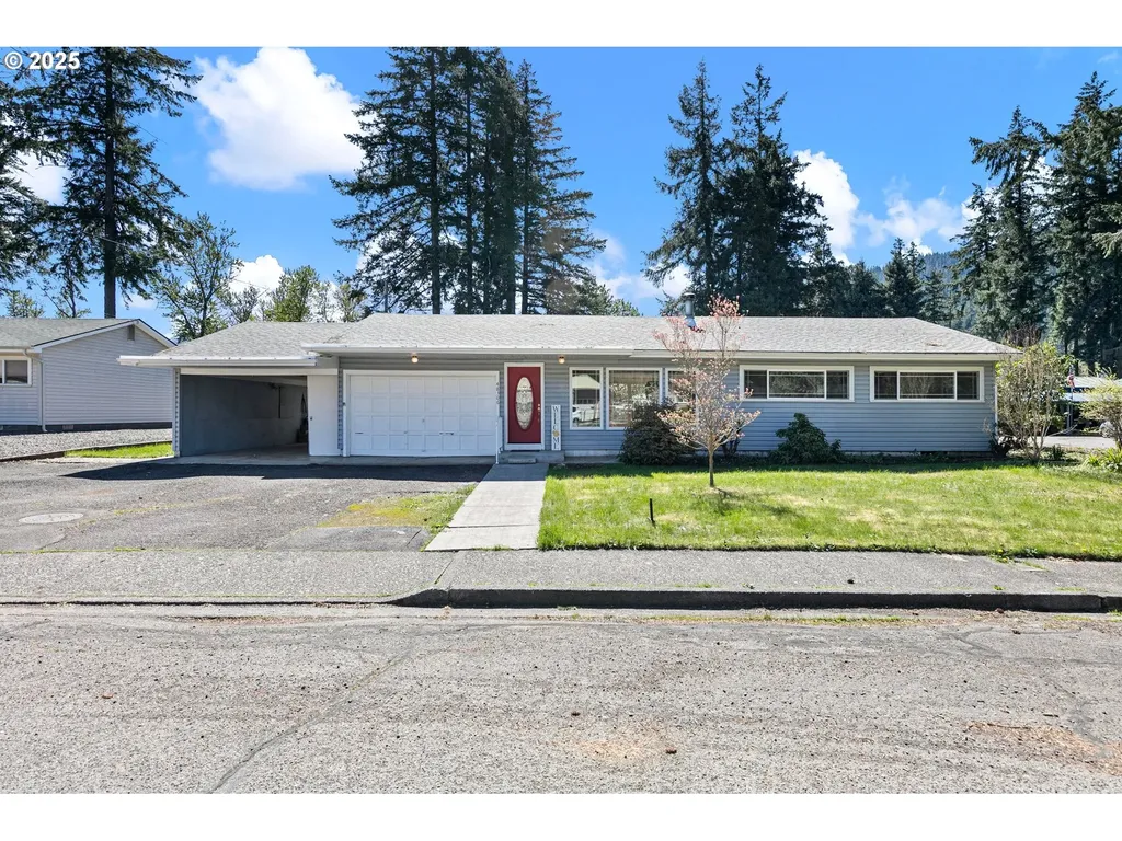 48306 Hills Street Oakridge OR 97463