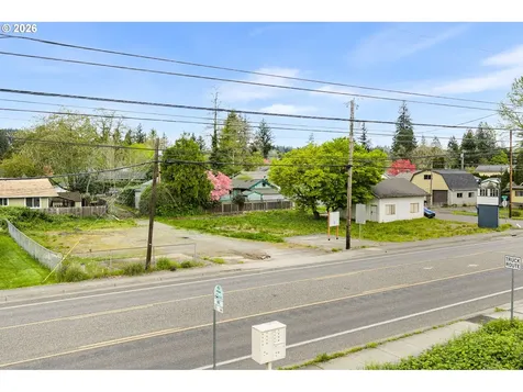 1813 E Street Washougal WA 98671