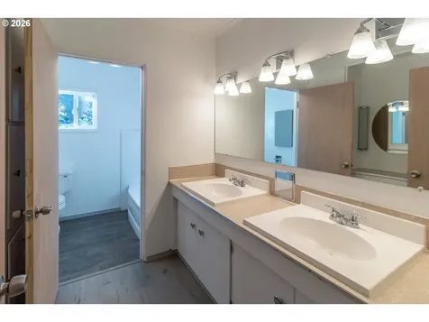 255 Shady Drive Roseburg OR 97471