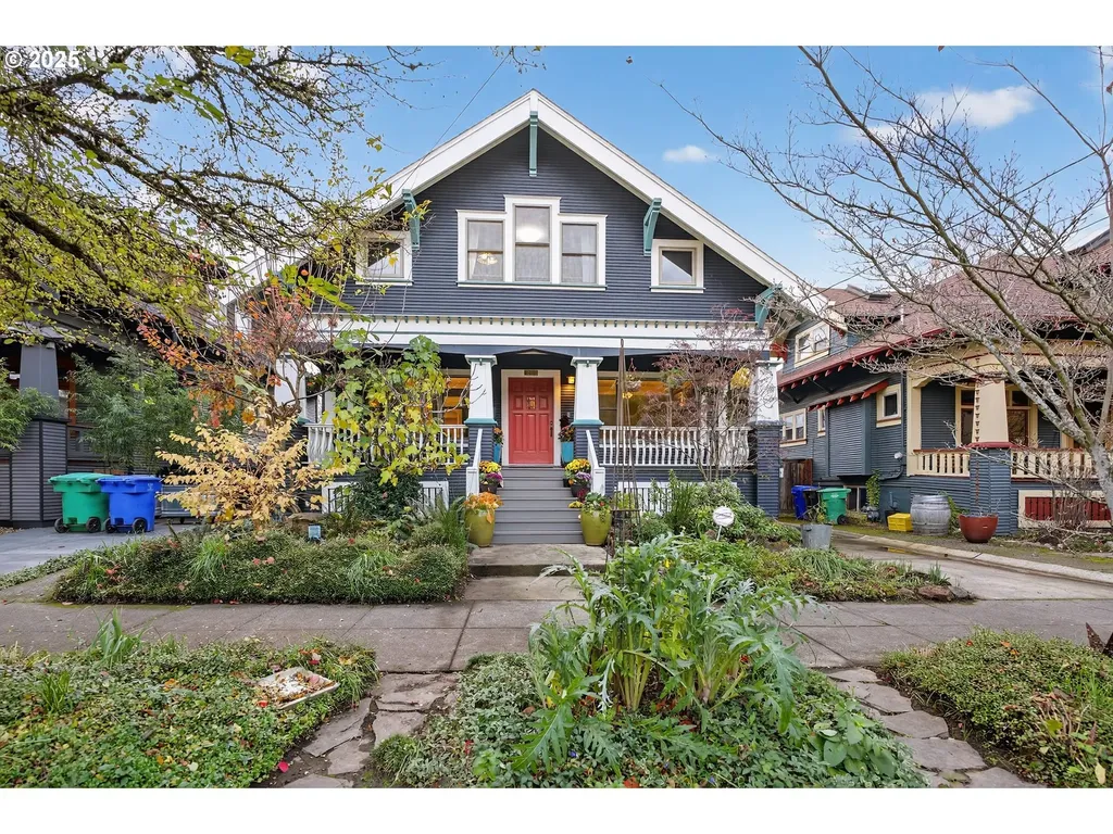 1839 SE 42nd Avenue Portland OR 97215