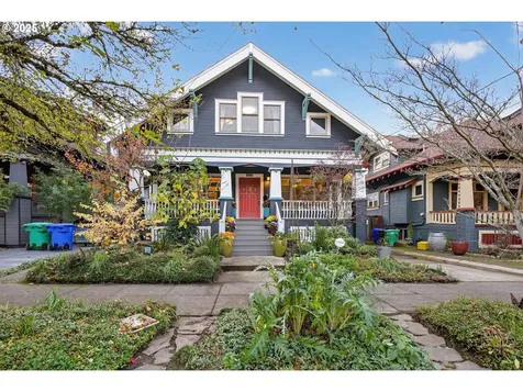 1839 SE 42nd Avenue Portland OR 97215