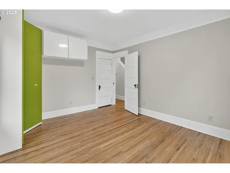 1839 SE 42nd Avenue Portland OR 97215