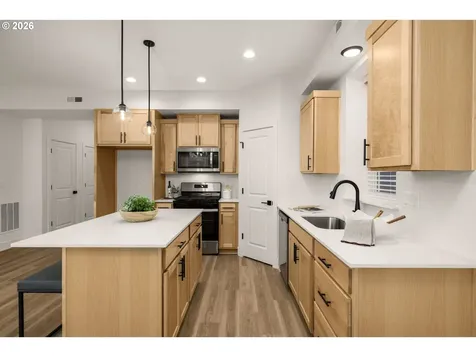 19942 SW Bernhardt Drive Beaverton OR 97007