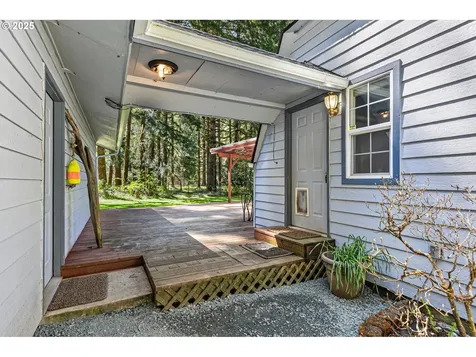 24458 Panther Creek Road Veneta OR 97487