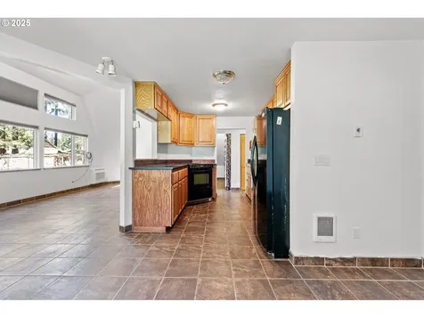 24458 Panther Creek Road Veneta OR 97487