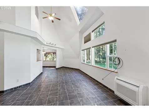 24458 Panther Creek Road Veneta OR 97487