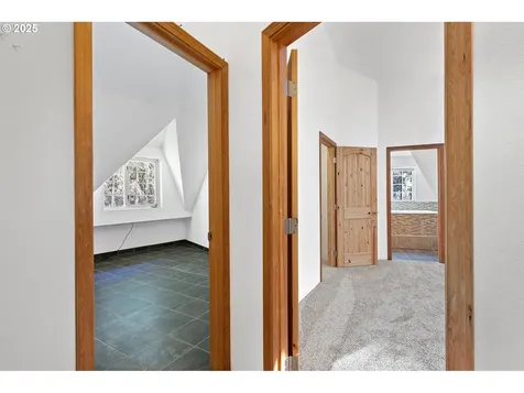 24458 Panther Creek Road Veneta OR 97487