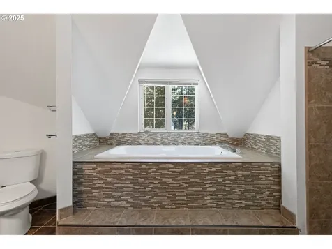 24458 Panther Creek Road Veneta OR 97487