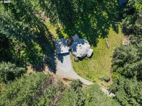 24458 Panther Creek Road Veneta OR 97487