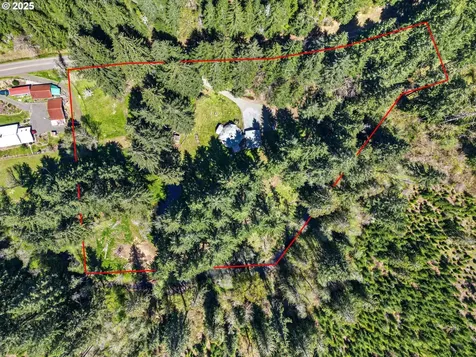 24458 Panther Creek Road Veneta OR 97487