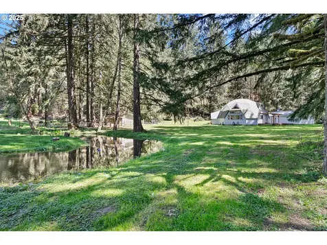 24458 Panther Creek Road Veneta OR 97487