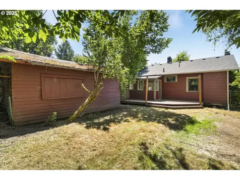 3955 SE Kelly Street Portland OR 97202