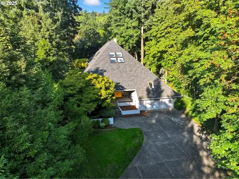 4730 SW Dosch Park Lane Portland OR 97239
