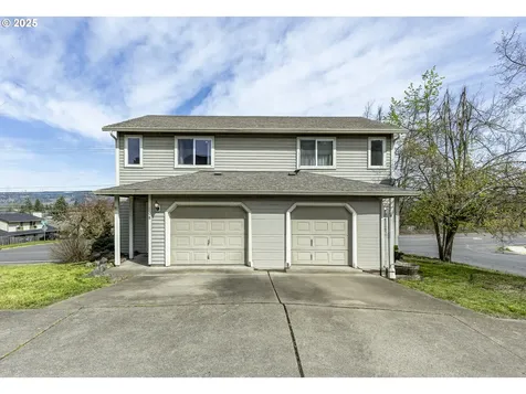 106/108 S 72nd Street Springfield OR 97478