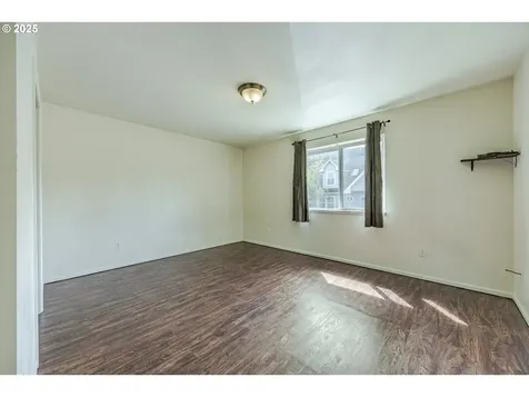 106/108 S 72nd Street Springfield OR 97478