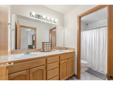 1115 NE 171st Court Vancouver WA 98684