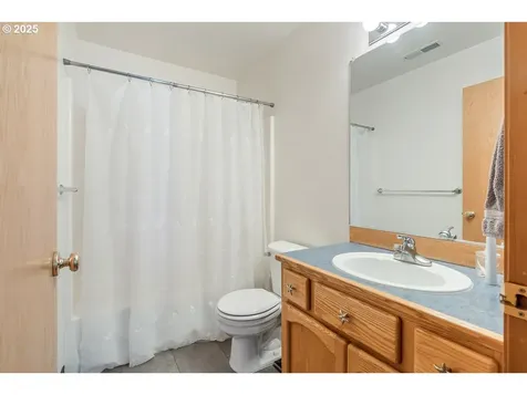 1115 NE 171st Court Vancouver WA 98684