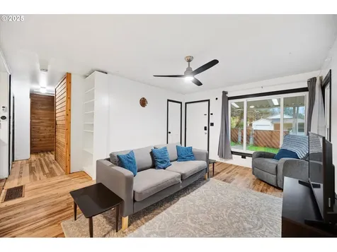 2227 SE 141st Avenue Portland OR 97233
