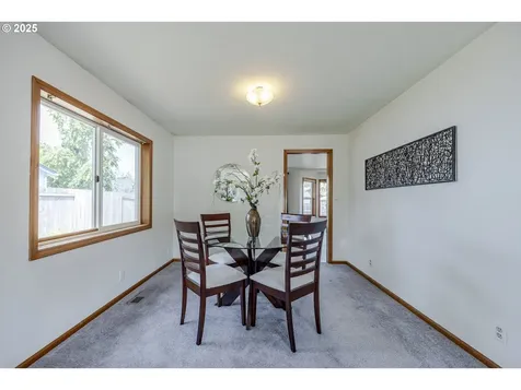 7324 B Street Springfield OR 97478