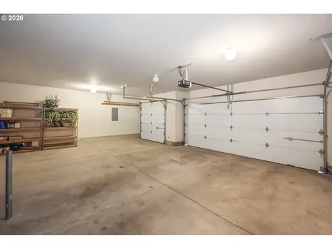 1747 NE Gertz Road Portland OR 97211
