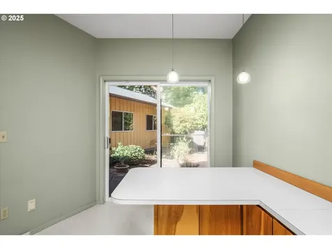 4324 Forsythia Street Springfield OR 97478