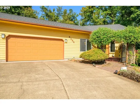 4324 Forsythia Street Springfield OR 97478